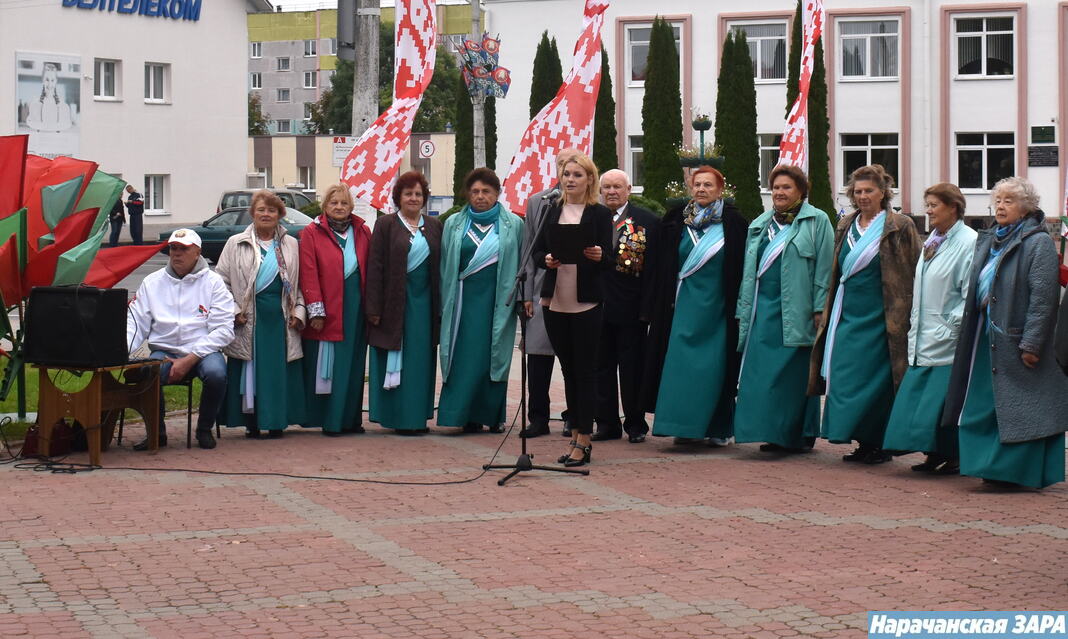 Мядзельшчына святкуе Дзень народнага адзінства (фота)