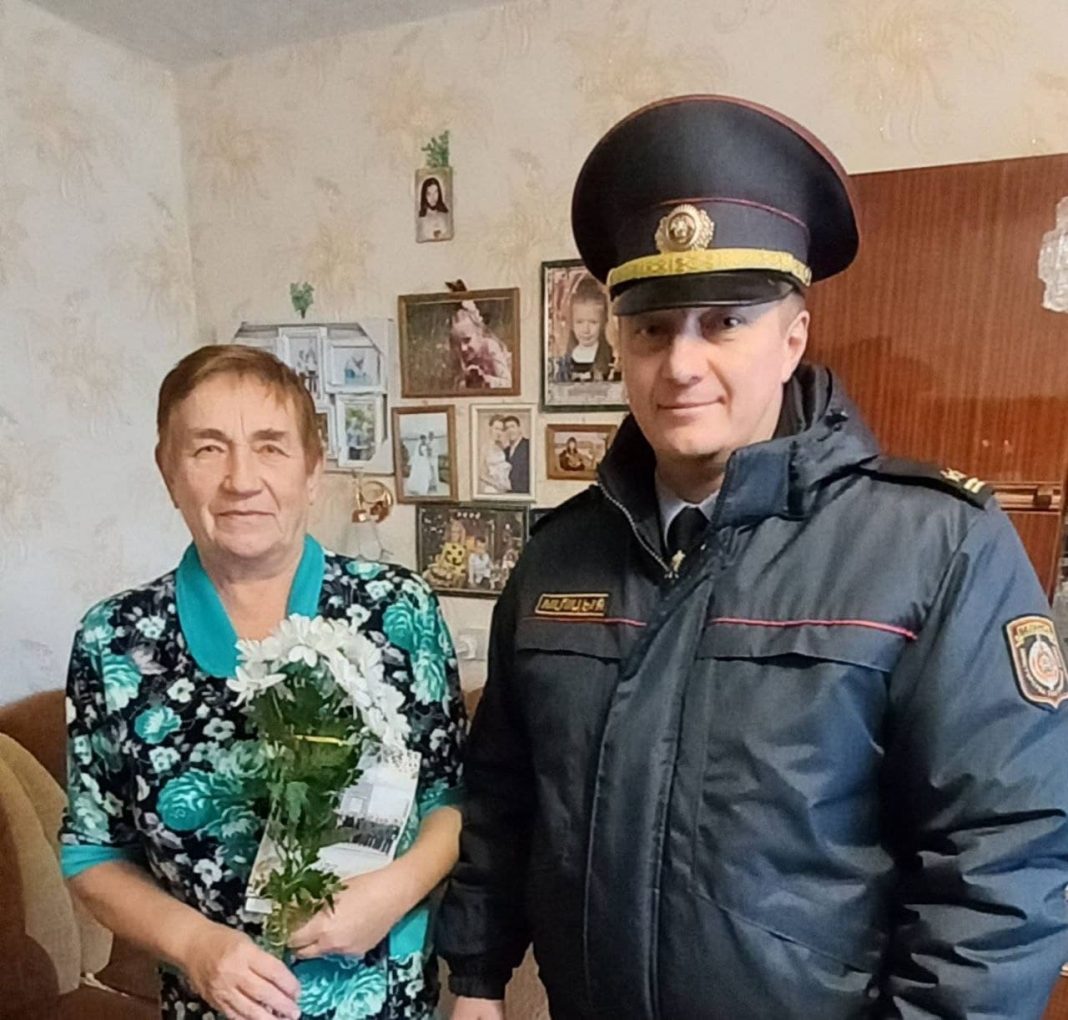 В Мядельском районе поздравили ветеранов правоохранительных органов