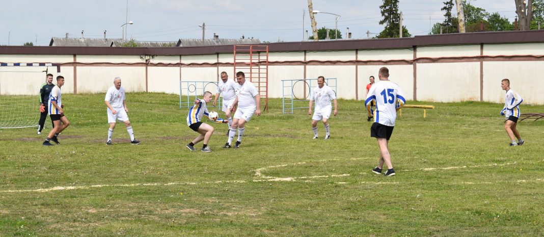Игорь Карпенко открыл в Кривичах первый турнир по мини-футболу