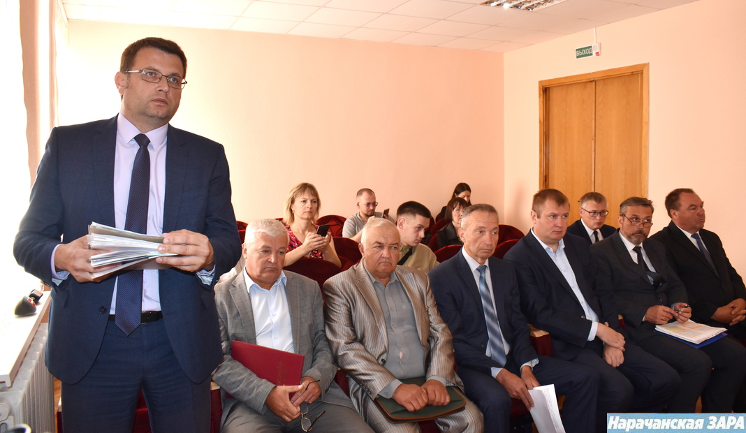 Председатель Миноблисполкома Александр Турчин сегодня в Мяделе провёл личный приём граждан (фото, видео)