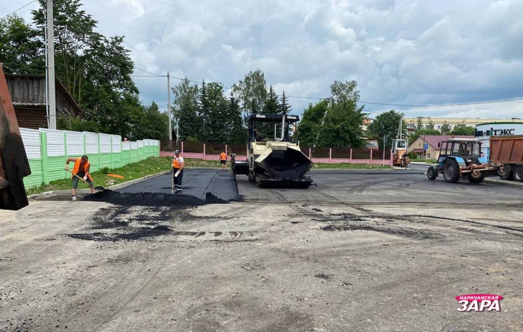 Автостоянка по ул. Крупской в Мяделе скоро будет готова.