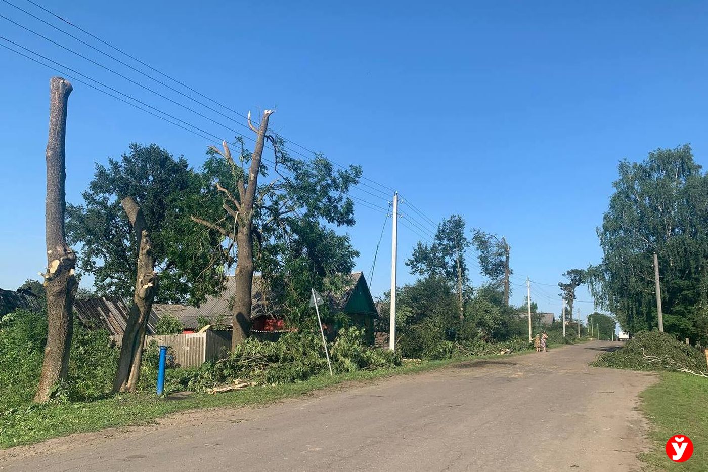 В Мяделе была просто гроза, в то время как в Крупках: «77 лет живу на ...