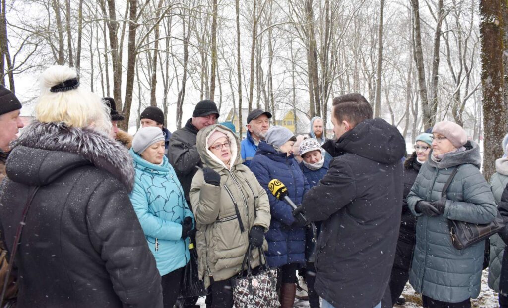 «Хотим ездить в Сморгонь прямым автобусом!» Жители Свири поднимают вопрос транспортного сообщения