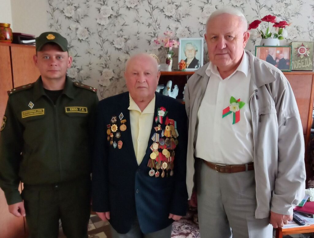 На Мядельщине поздравили ветеранов