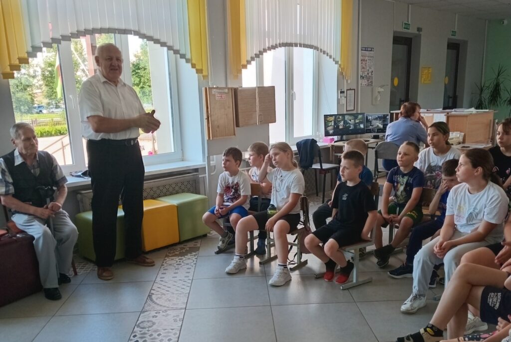 Представители районного совета ветеранов посетили лагерь «Мястро»