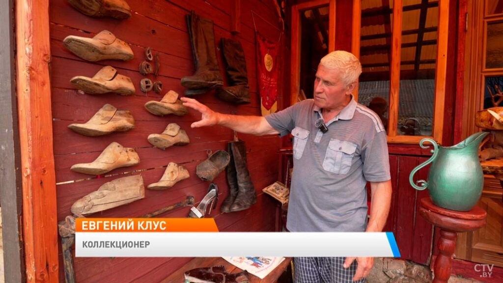 Создал атмосферный музей во дворике родительского дома в Кривичах — пообщались с коллекционером