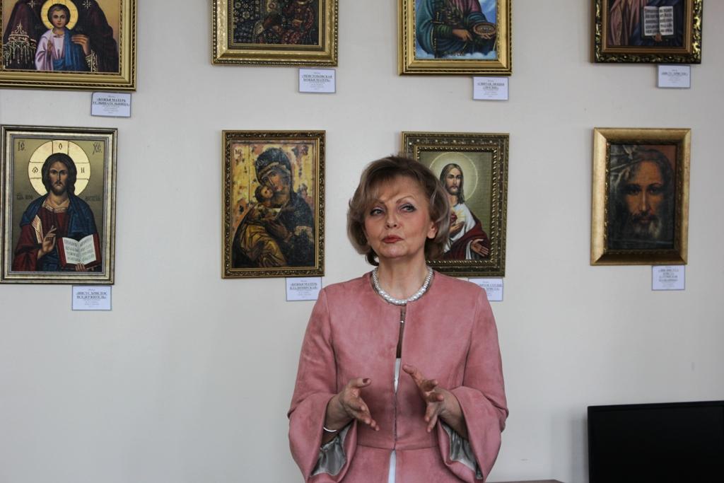 В Мяделе пройдёт презентация выставки икон художницы Ядвиги Сенько
