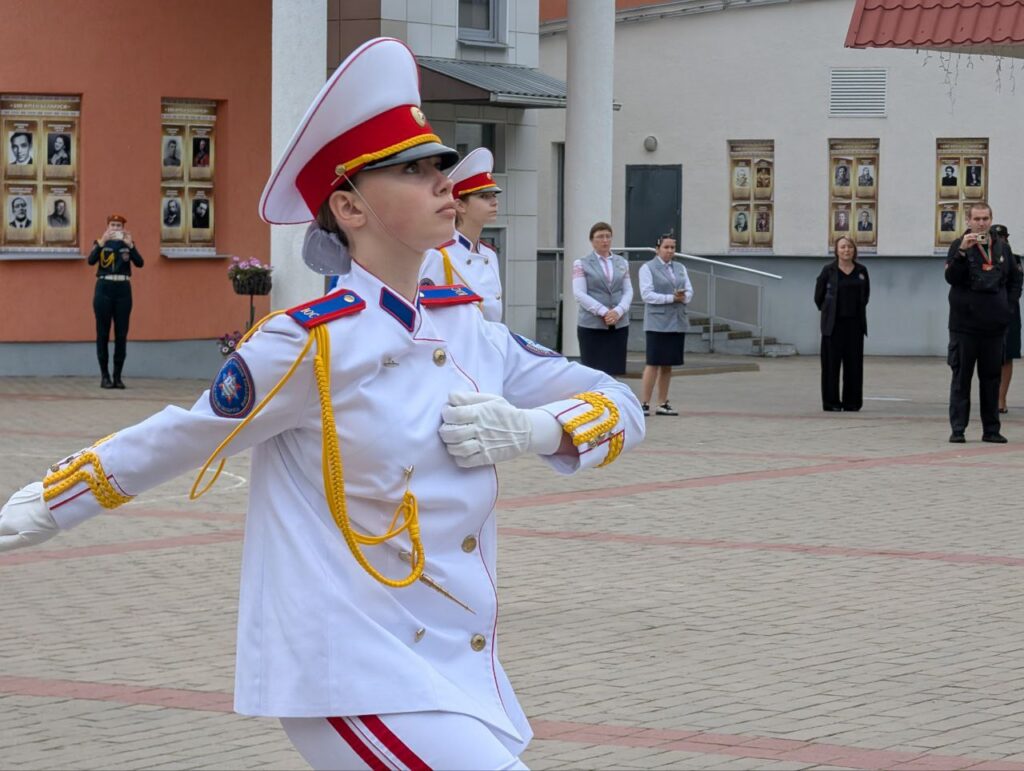 XXVIII Республиканский слет юных спасателей-пожарных стартовал в НДЦ «Зубренок»