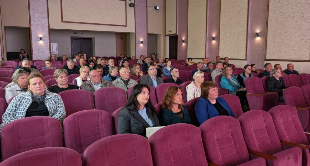 В Мяделе напомнили про важность безопасных условий труда