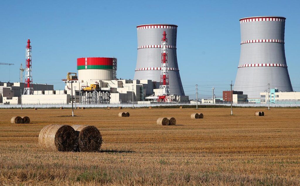 В Беларуси построят вторую АЭС или третий энергоблок БелАЭС? Вопрос решен на совещании у Президента