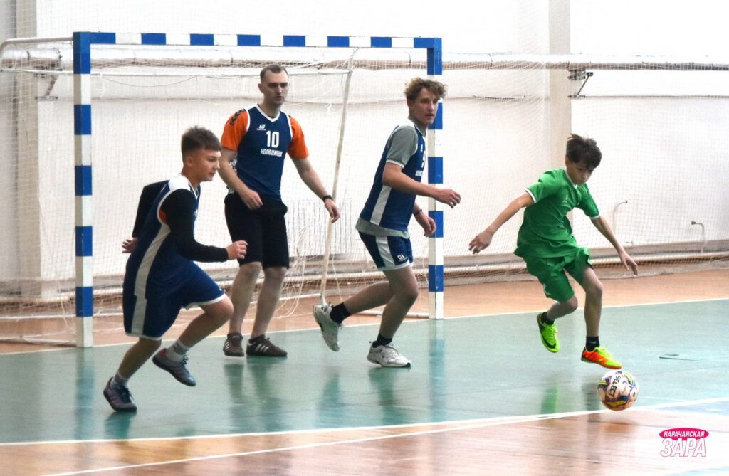 Кто победил в областных соревнованиях по мини-футболу в Мяделе