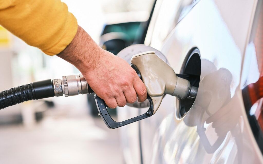 Бензин, алкоголь, вейпы. Что еще может подорожать в Беларуси из-за роста акцизов