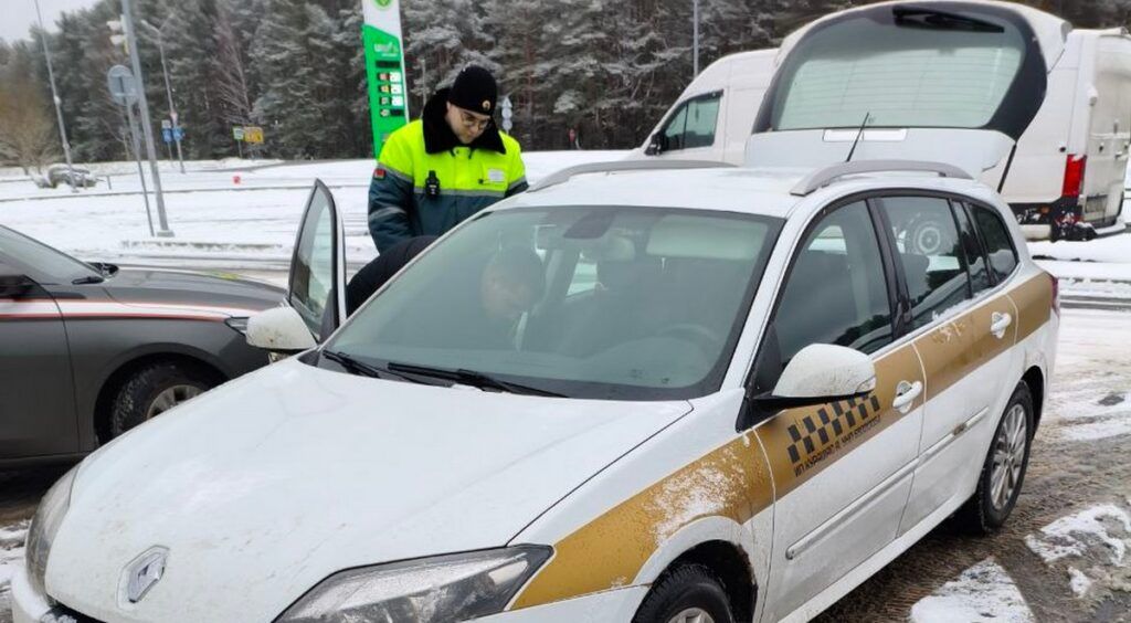 В Мядельском районе проверили такси и междугородних перевозчиков