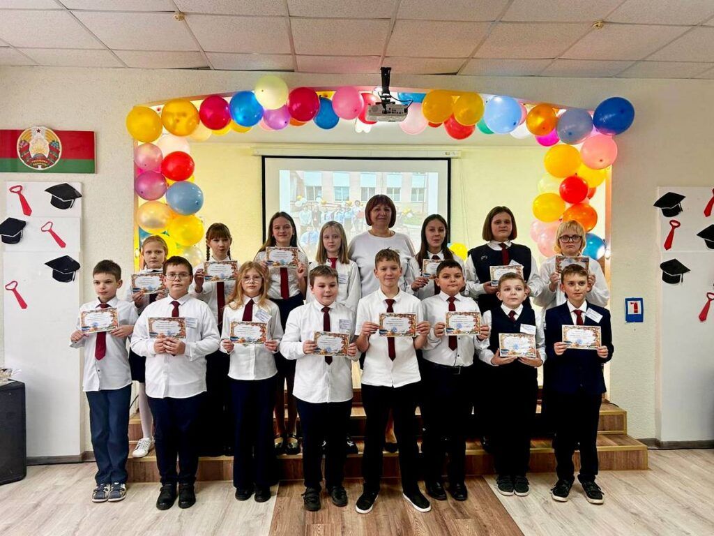 Пятиклассников посвятили в гимназисты