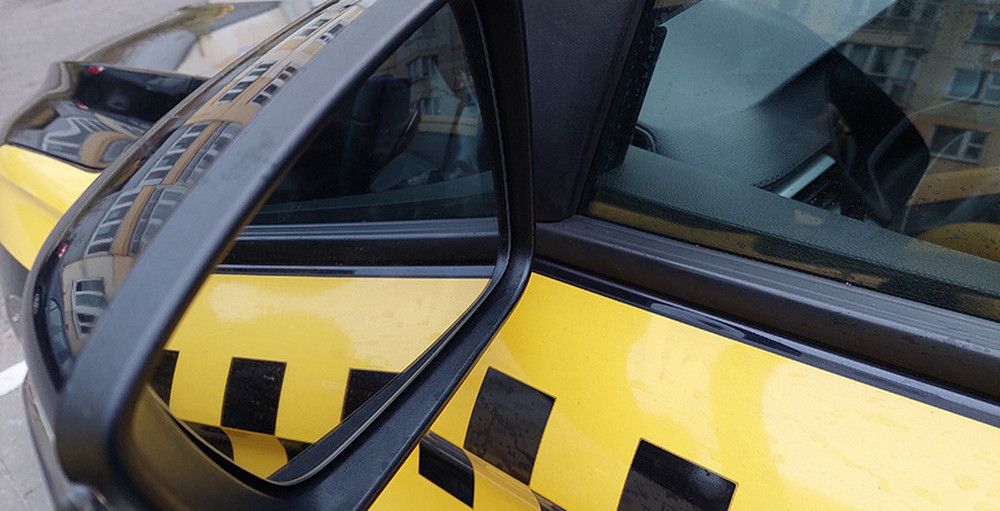 Налоговая усиливает контроль перевозок и такси – перевозчики доплатили почти 90 тысяч рублей