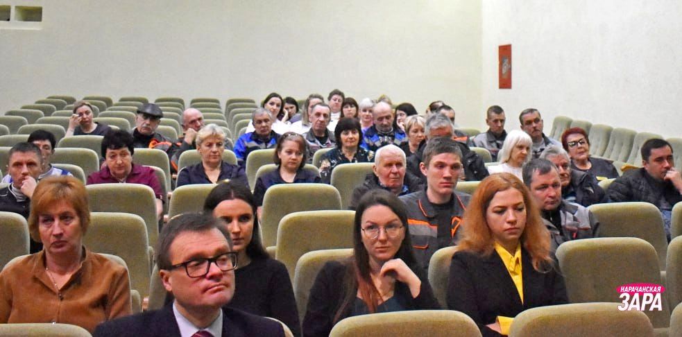 С коллективом санатория «Нарочанка» встретилась Антонина Кривко