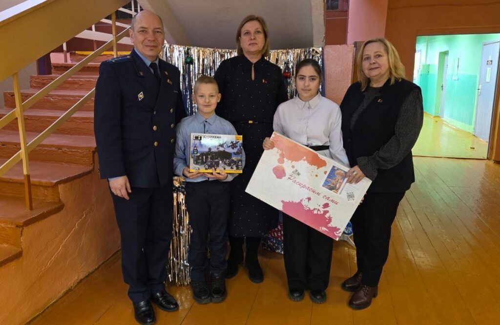 Представители прокуратуры района приняли участие в благотворительных акциях