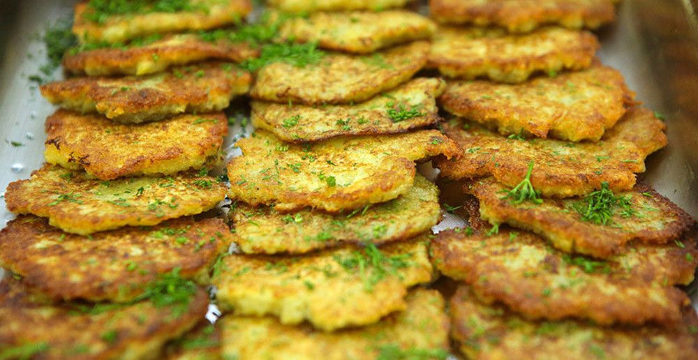 В Минской области объявили день дешёвых драников — где искать в Мяделе