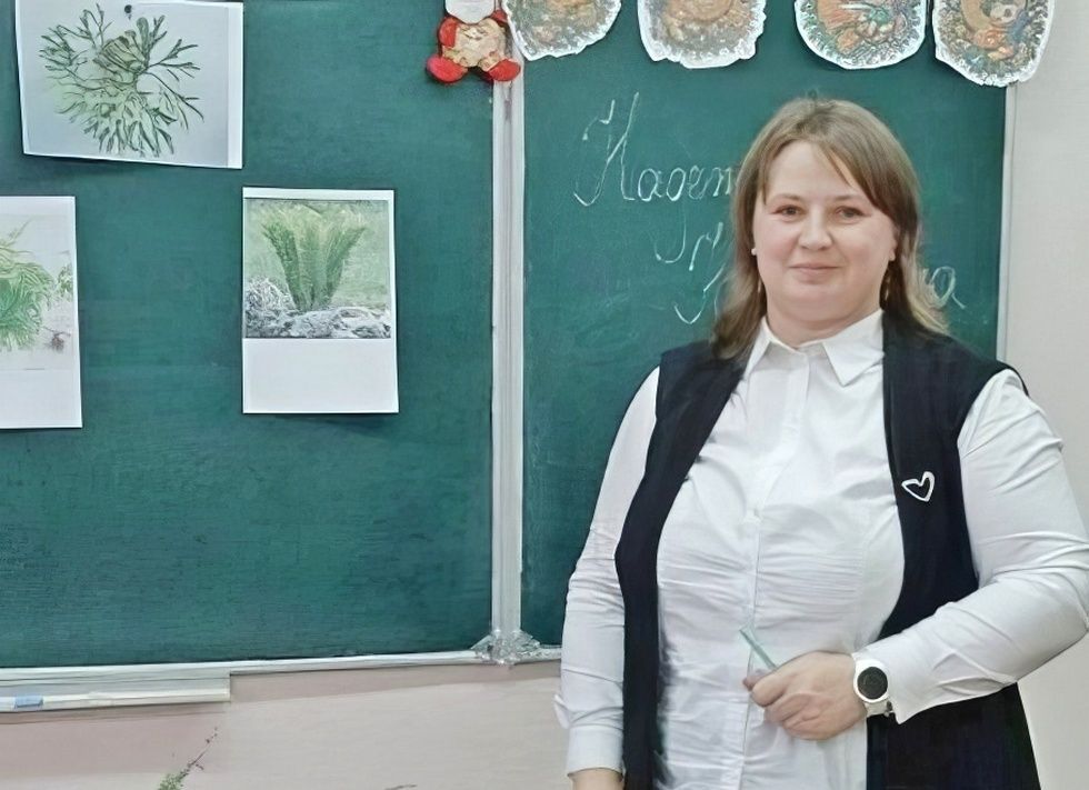 Папоротник не цветёт, но к победе привёл. Поговорили с победительницей конкурса профмастерства из Слободской СШ