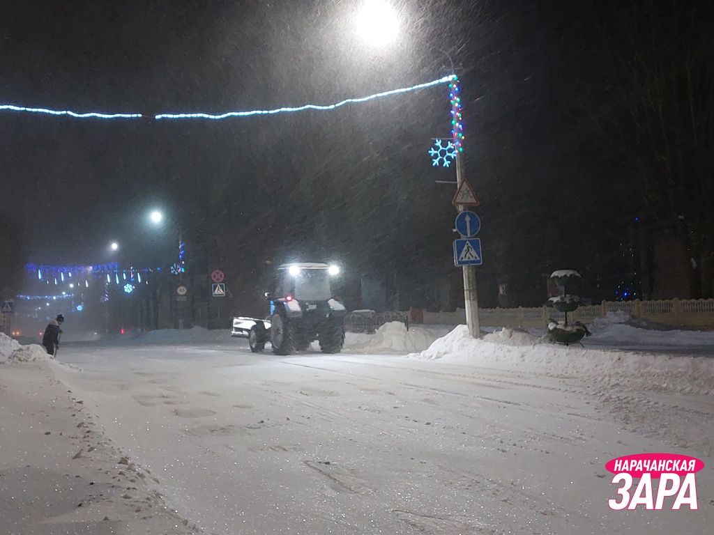 Коммунальщики области расчистили 4 с половиной тысячи километров дорог от снежных заносов