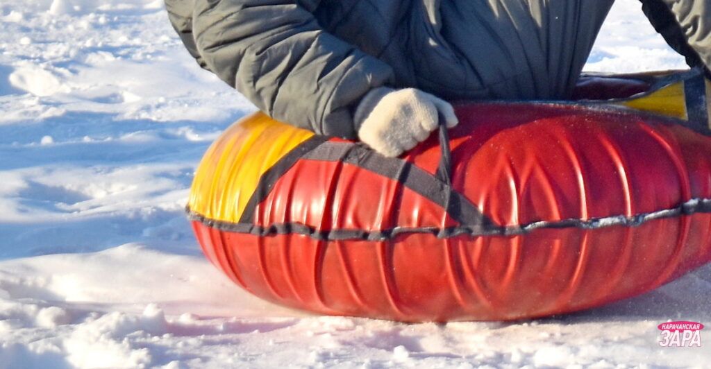 Узнайте, как избежать травм на зимней горке