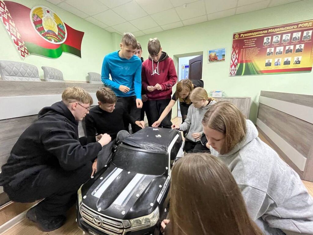 «Витязь» готовит молодежь к службе в милиции