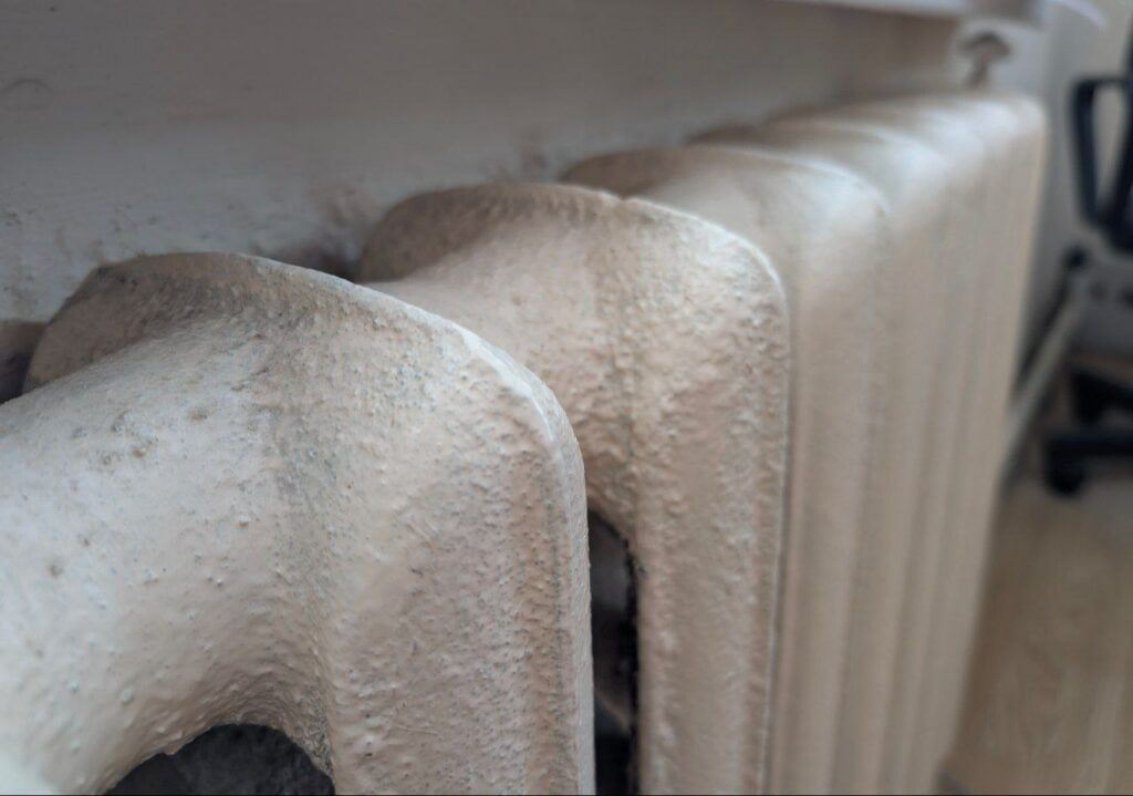 Президент отменил повышение с 1 января тарифов на ЖКУ для населения