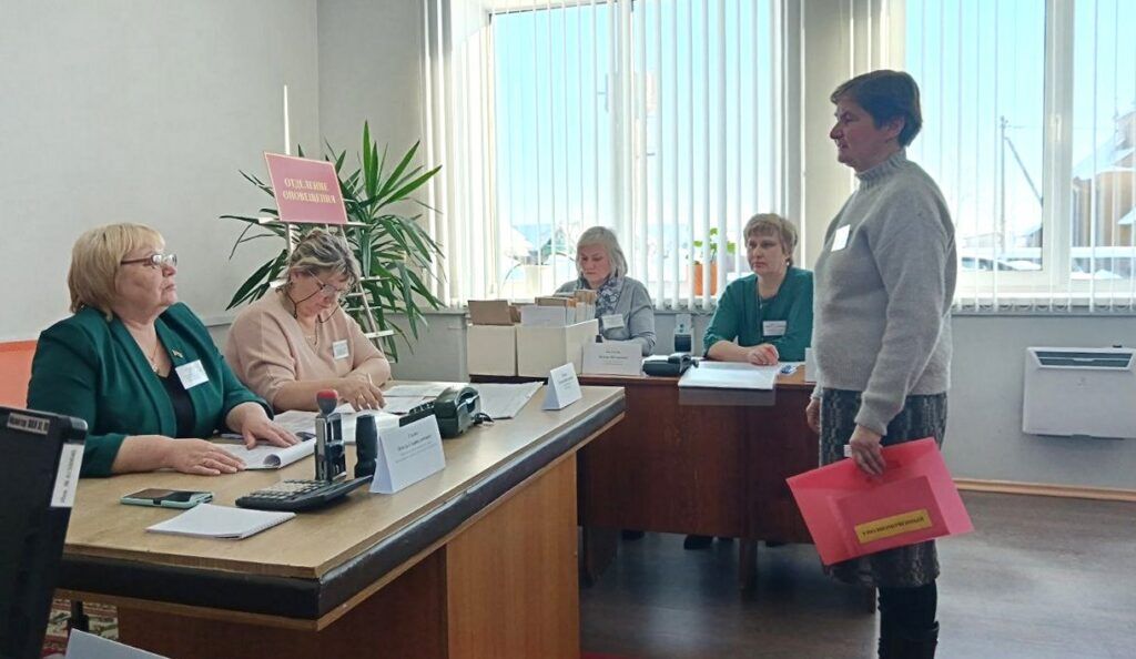 Проверили состояние воинского учёта военнообязанных и призывников в Княгининском сельисполкоме