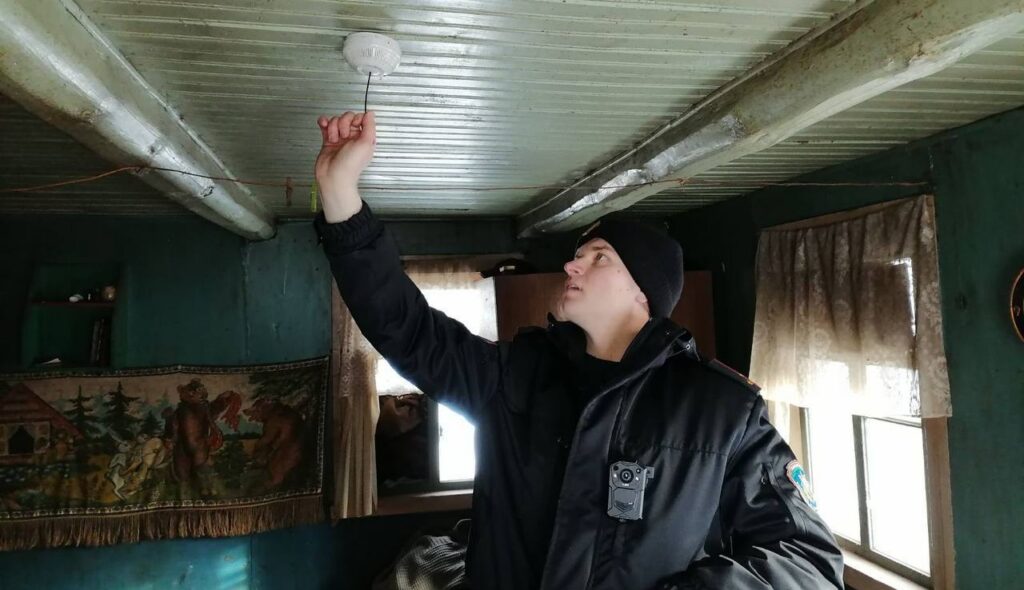 Спасатели проверят дома в Княгининском сельсовете