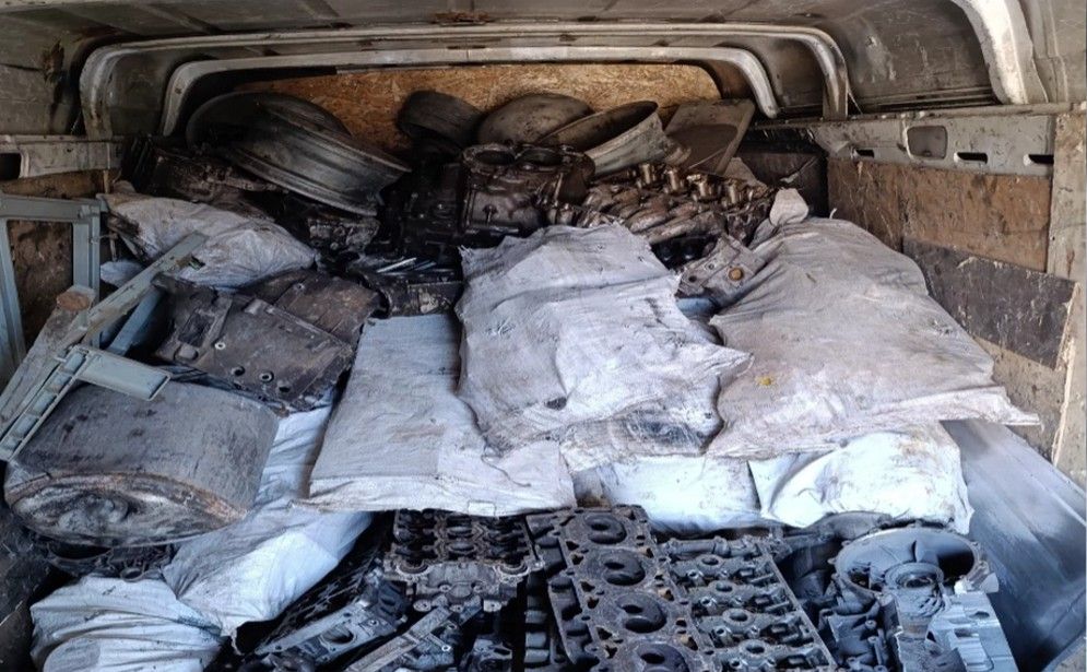 Милиционеры пресекли нелегальную перевозку цветного металла в Мядельском районе