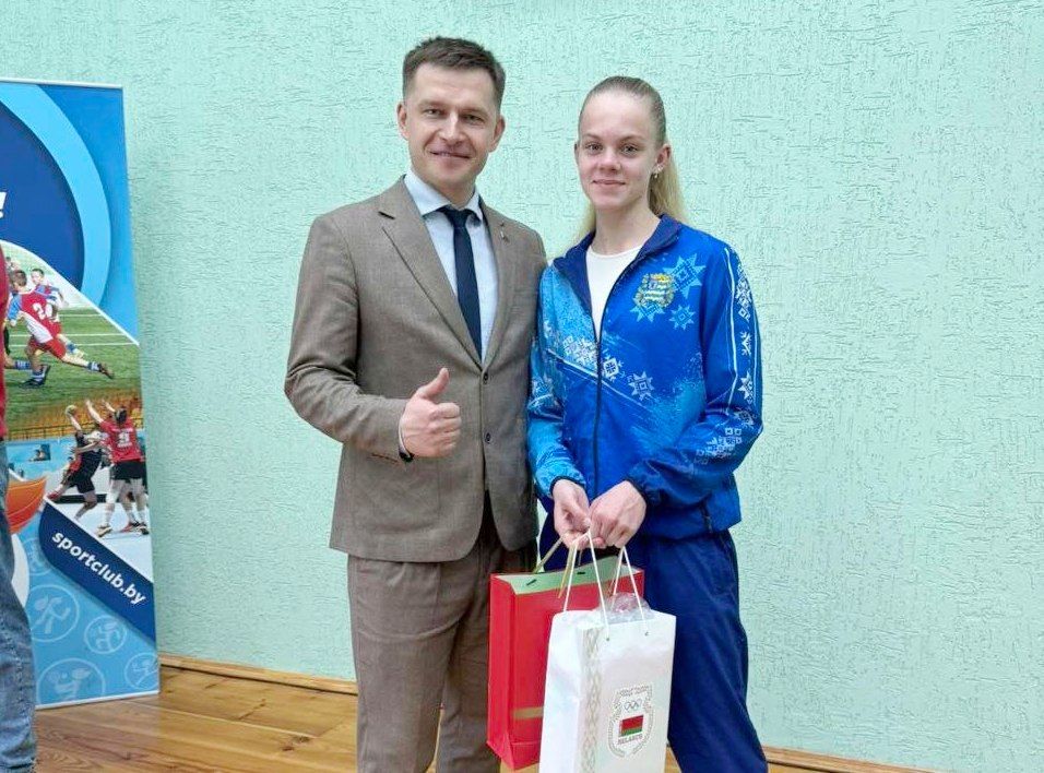 Кривичская школьница получила специальный приз Министерства образования