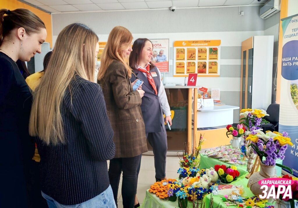 В Мяделе открылся «Пасхальный вернисаж»