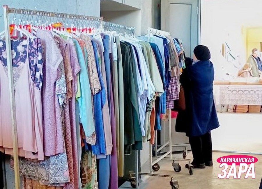 Цены радуют, выбор впечатляет: в Нарочи проходит ярмарка отечественных производителей