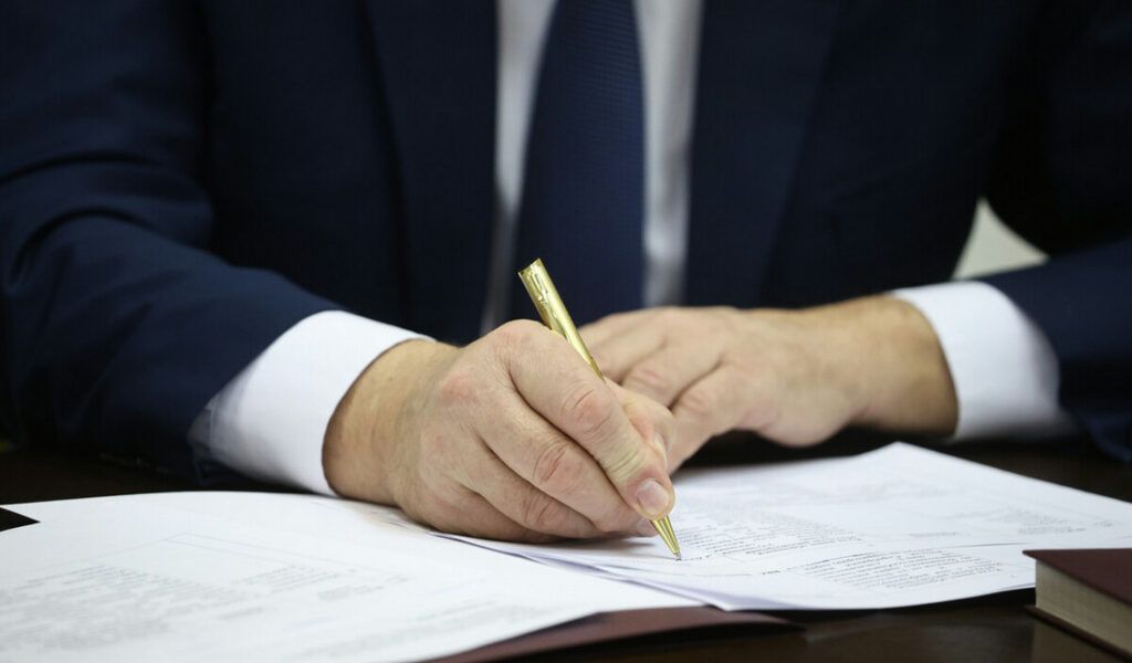 В Мяделе приём проведет председатель комитета по сельскому хозяйству и продовольствию облисполкома