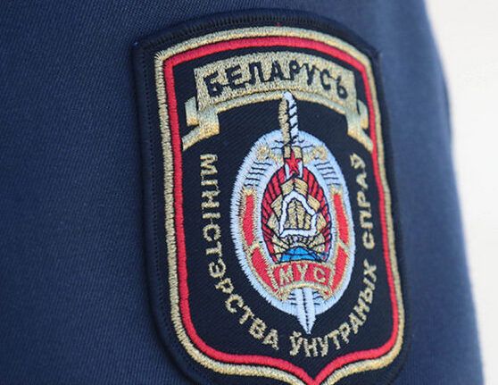 Сын пьёт – имеет ли смысл матери обращаться к участковому